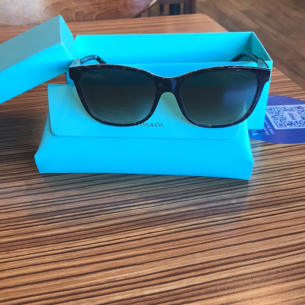 Tiffany original with certified